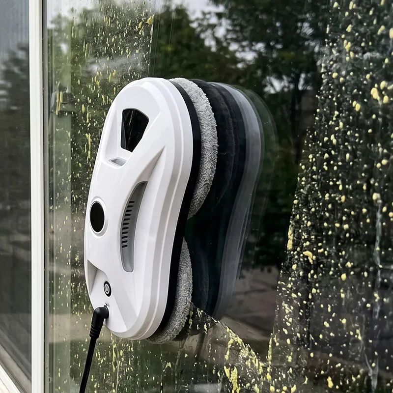 Whirlclean Window Cleaner user Sarah T. 